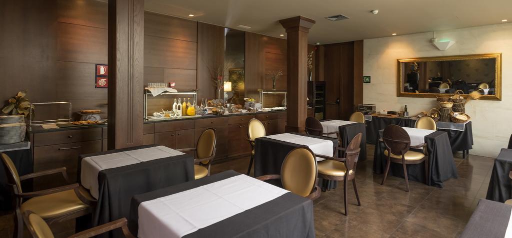 Hotel Balneario Font Vella- Adults Only Sant Hilari Sacalm Esterno foto